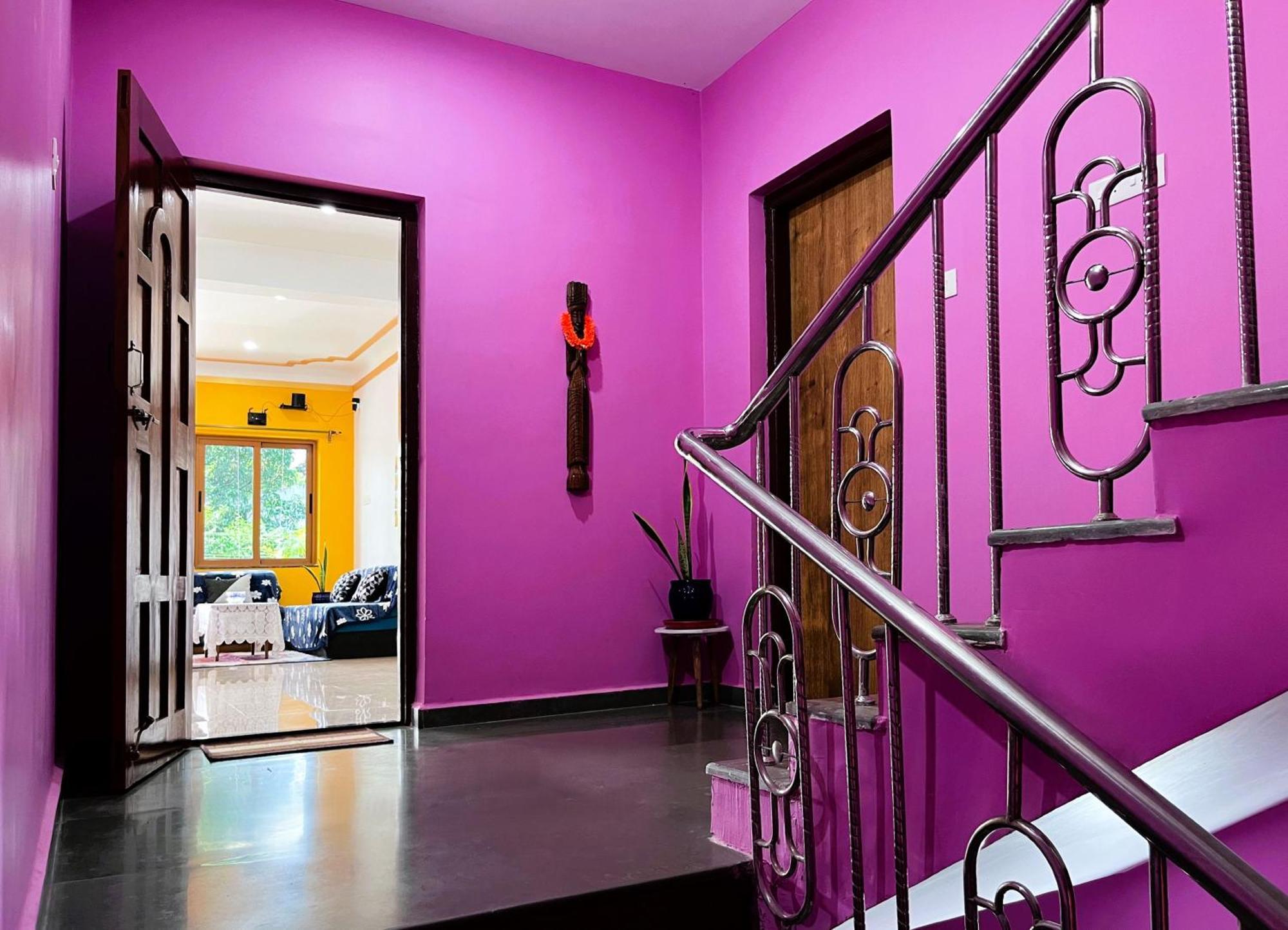 Happy Moon Homestay Aldona Eksteriør billede